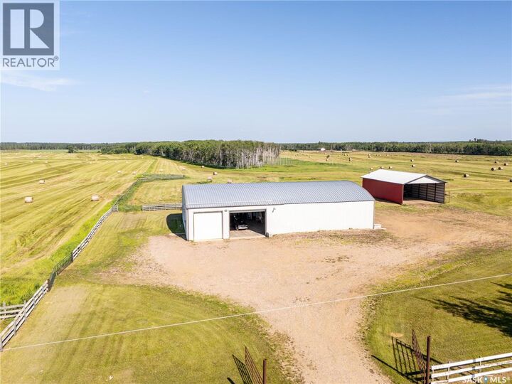 Property Photo:  Sw01-62-26-03W3 Acreage  SK S0M 2K0 