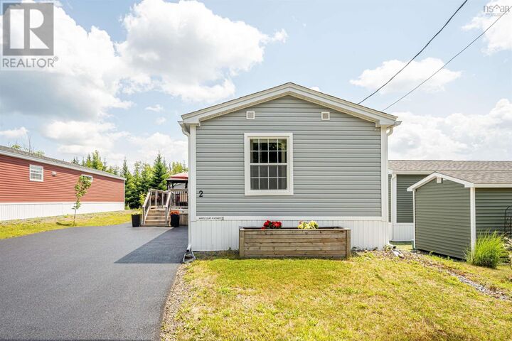 Property Photo:  2 Timbertrail Lane  NS B4B 0S4 