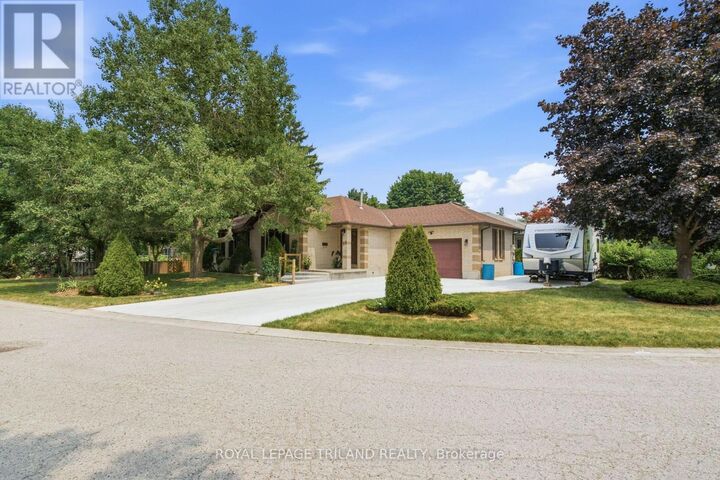 Property Photo: 12 Shepherd Avenue ON N5V 4S3