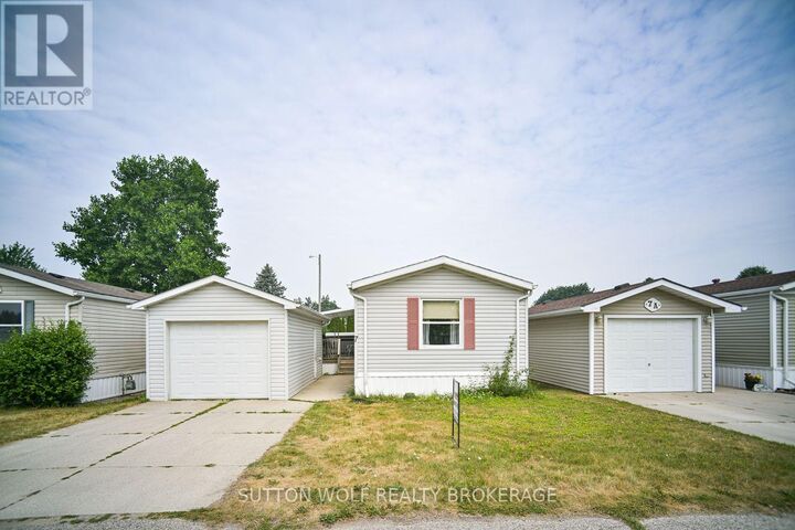Property Photo: 7 Stewart Street ON N7G 1A1