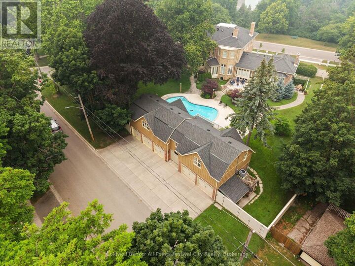Property Photo: 5 Cobourg Street 201 ON N7A 2J1