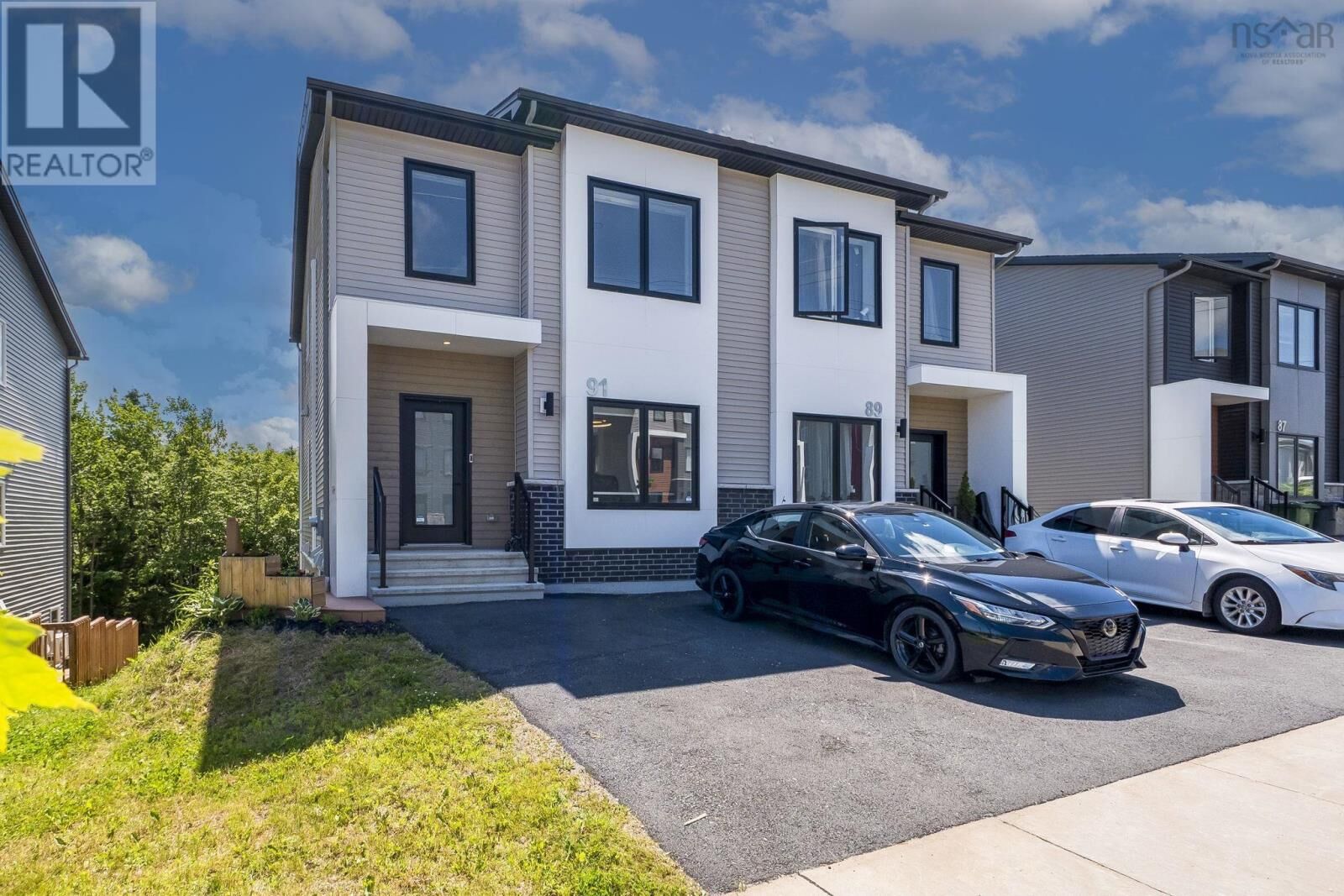 Property Photo: 91 Honeygold Drive NS B3R 0G3