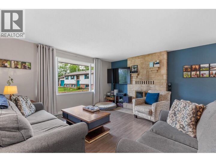 Property Photo: 3127 Wallace Crescent BC V2K 3V4