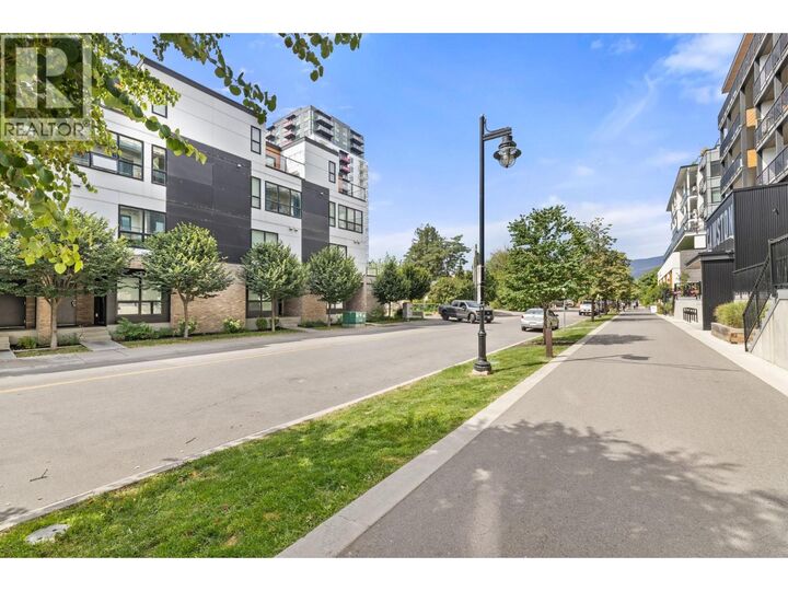 Property Photo: 1308 Richter Street 102 BC V1Y 2L3