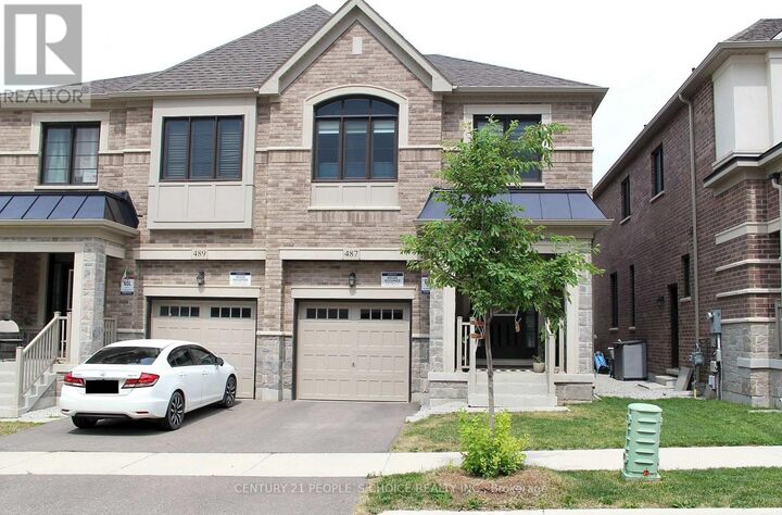 Property Photo: 487 Bergamot Avenue ON L9E 1T8