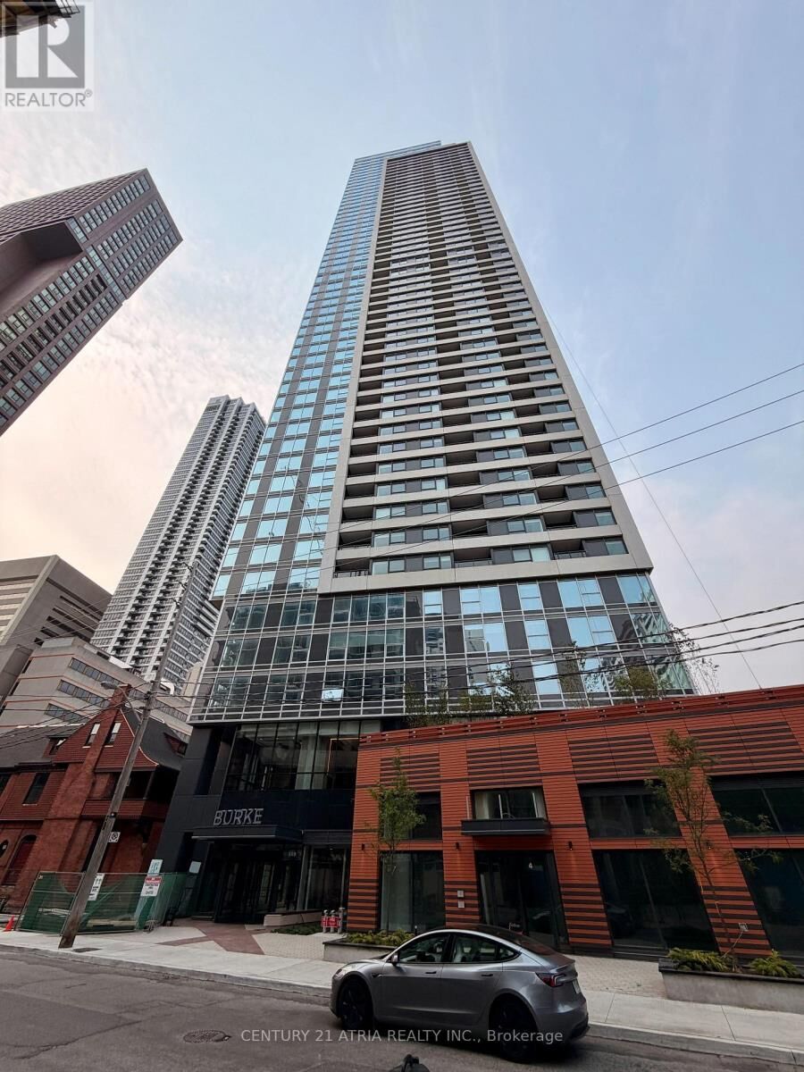 Property Photo: 609 Sherbourne Street 3601 ON M4X 0A4