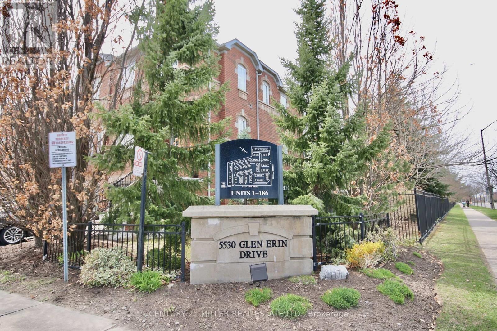 Property Photo: 5530 Glen Erin Drive 140 ON L5M 6E8