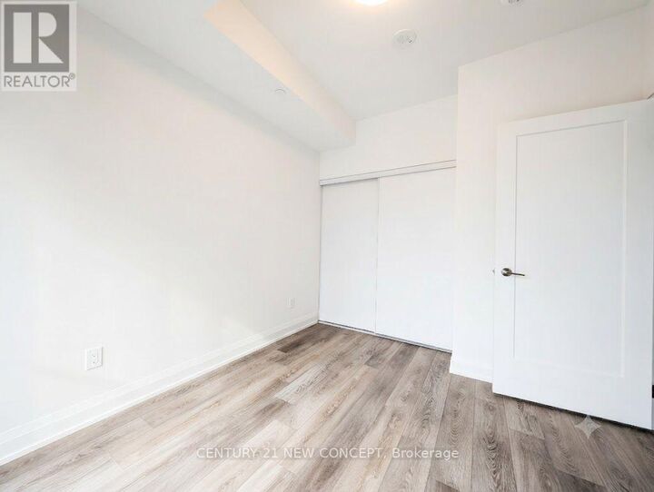 Property Photo: 20 Soudan Avenue 2306 ON M4S 0E2