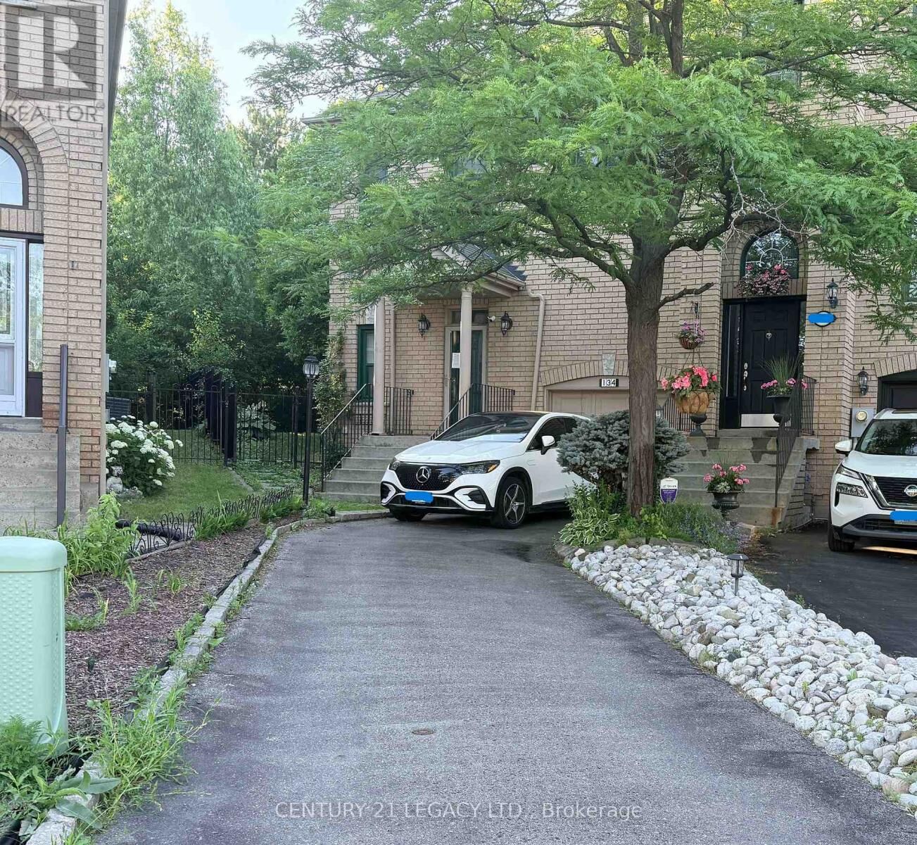 Property Photo: 134 Provincial Place ON L6S 6C2