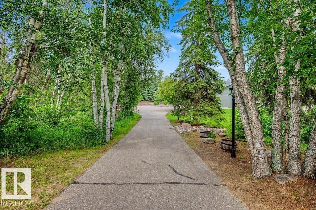 Property Photo: 51124 Rge Road 264 2 AB T7Y 1E8