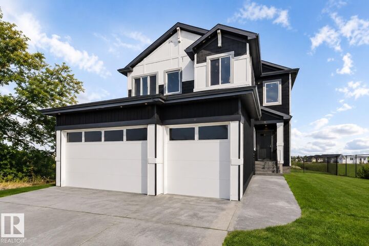 88 Silverstone Drive — photo 1