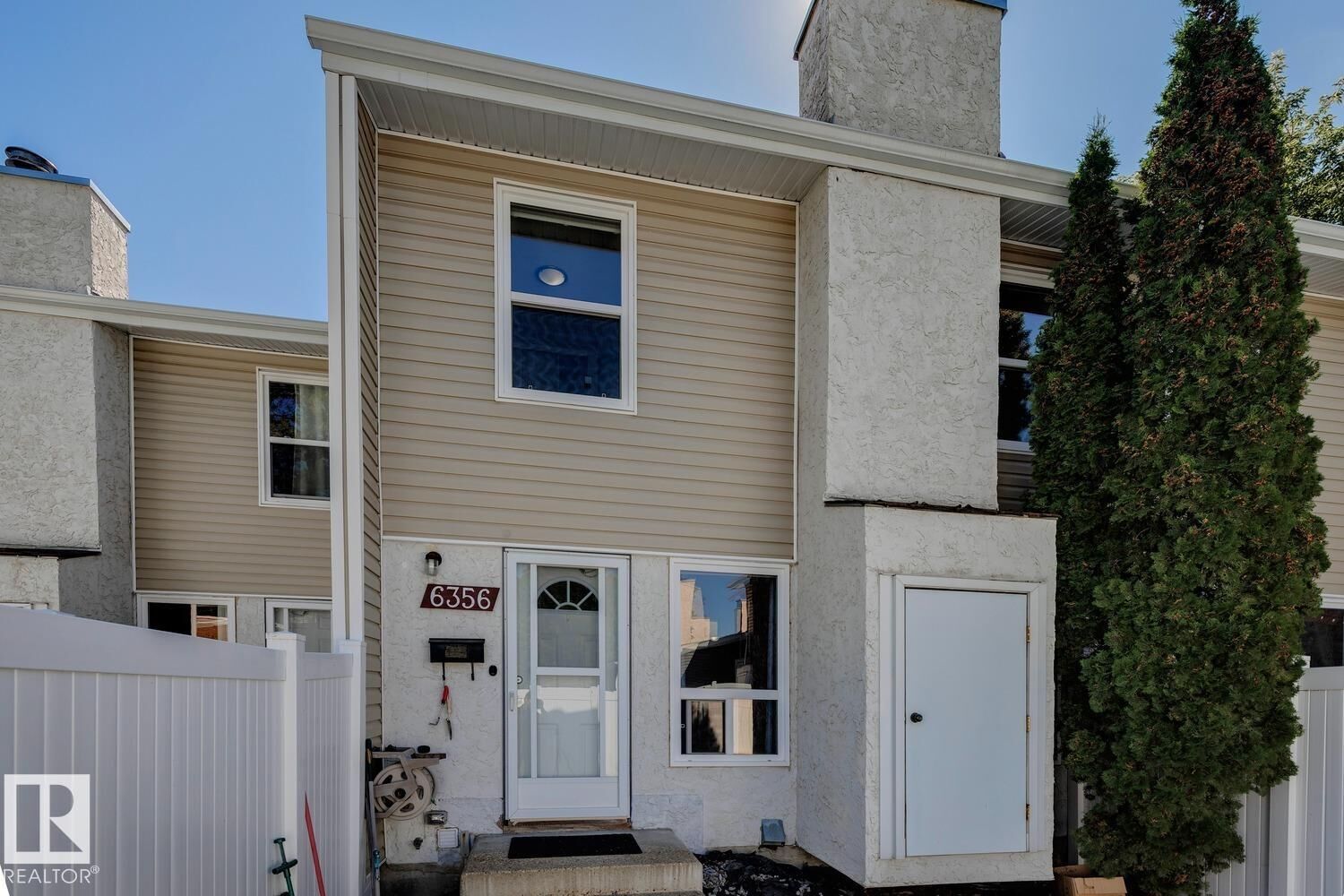 Property Photo:  6356 184 Street NW  AB T5T 2N8 