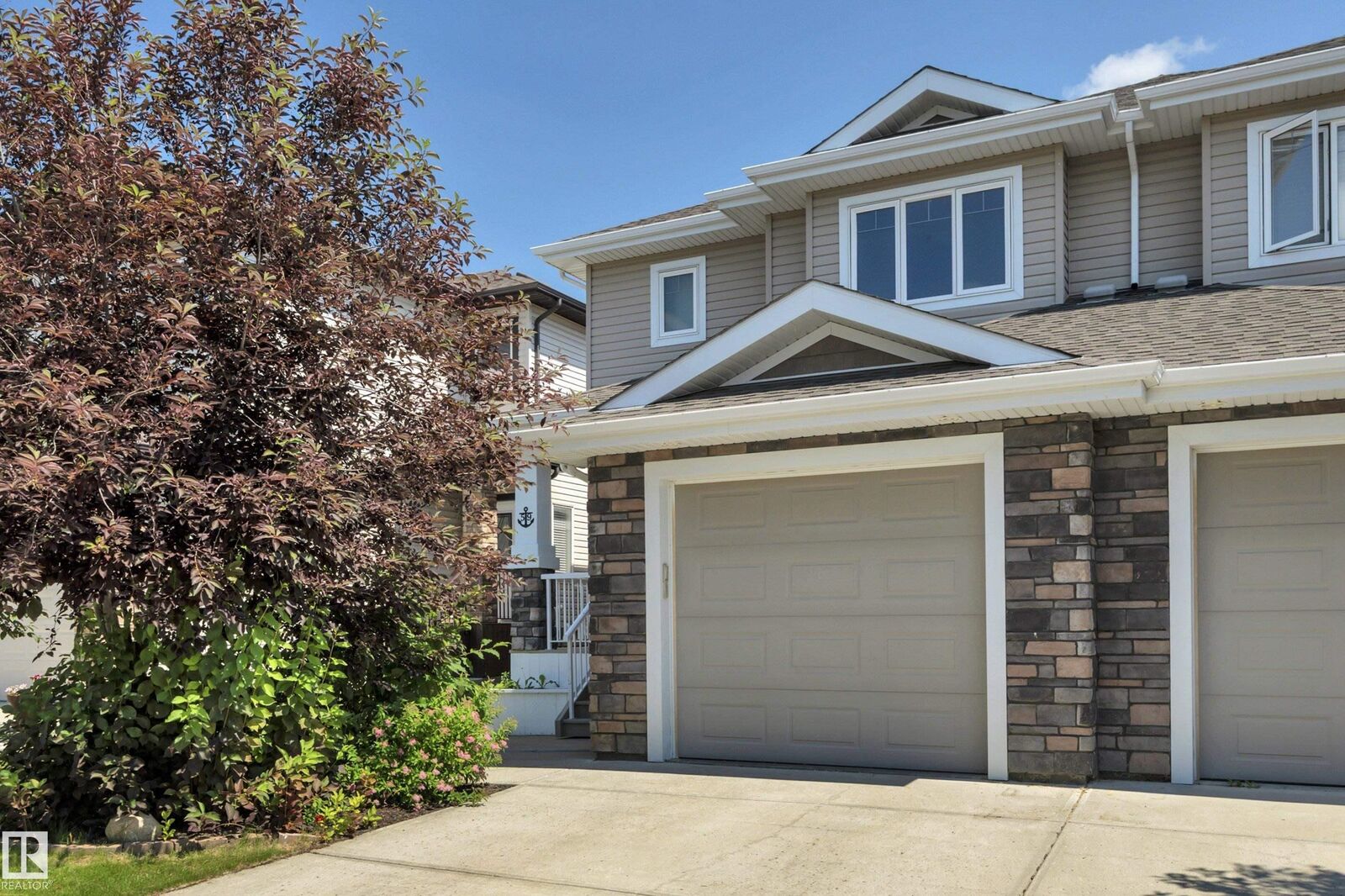 Property Photo:  59 Davis Street  AB T8L 0N3 
