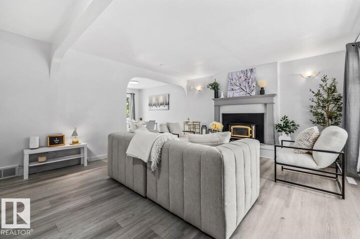 Property Photo: 9304 128A Avenue NW AB T5E 0J9