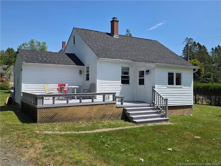 Property Photo: 262 Queen Street NB E5B 1E6