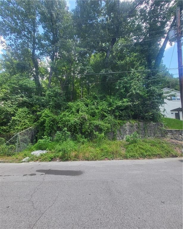 Property Photo:  275 Childs Drive NW  GA 30314 