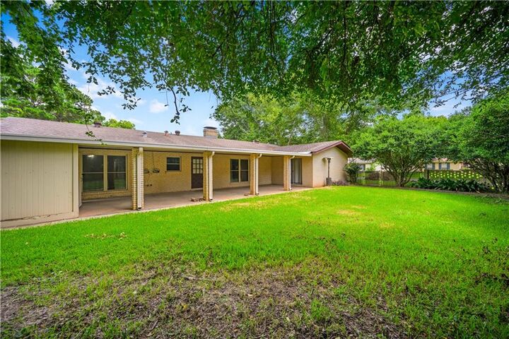Property Photo: 120 Isadore Drive LA 71457