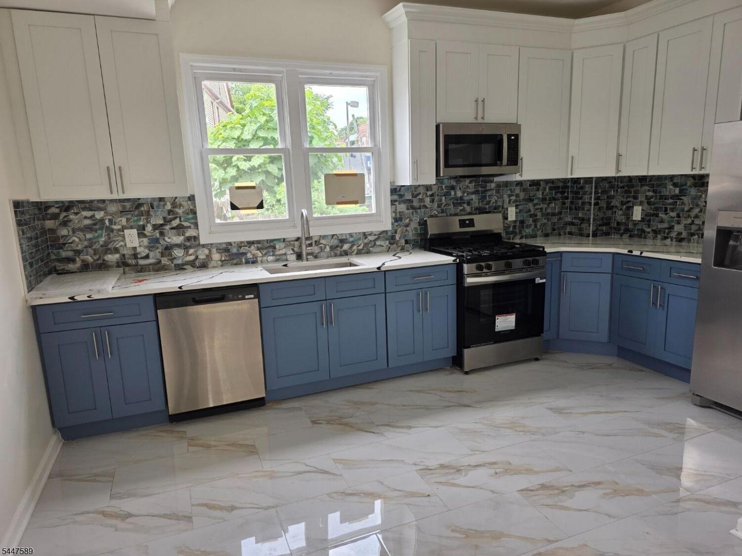 Property Photo:  13 Vermont Ave  NJ 07106 