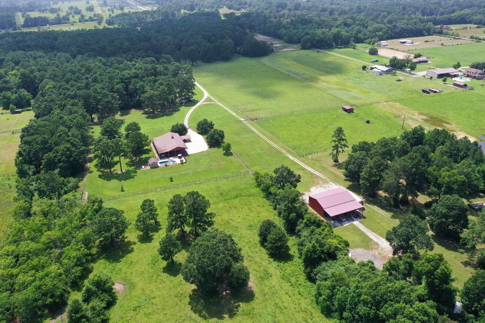 Property Photo: 550 County Road 2267 TX 77327