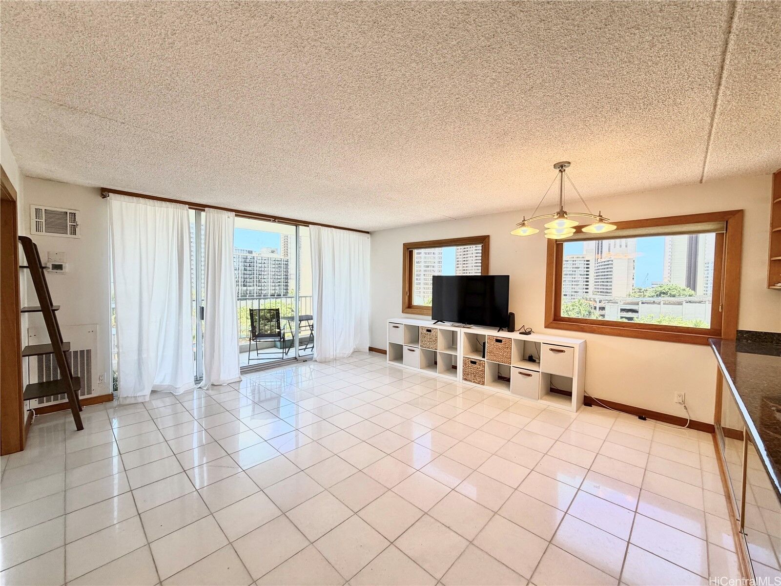 Property Photo: 400 Hobron Lane 901 HI 96815