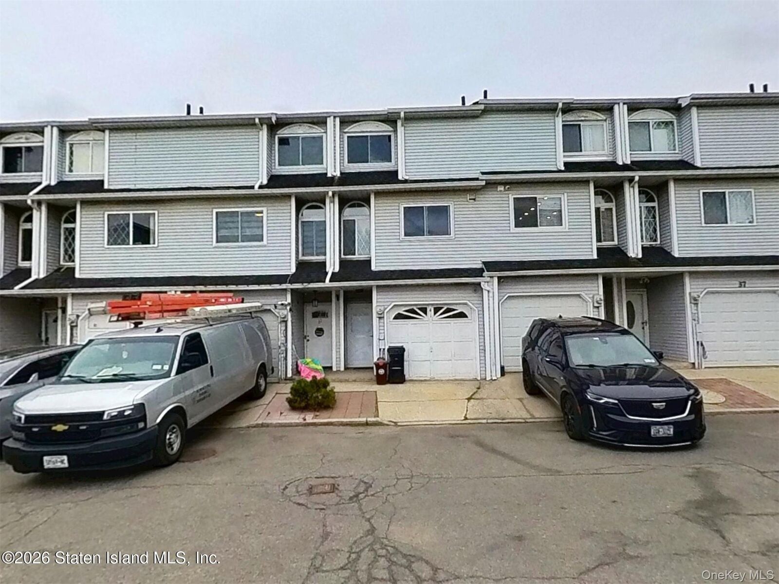 Property Photo: 41 Simmons Loop NY 10314