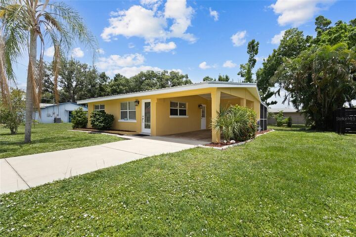 Property Photo:  4065 Asbury Place  FL 34233 