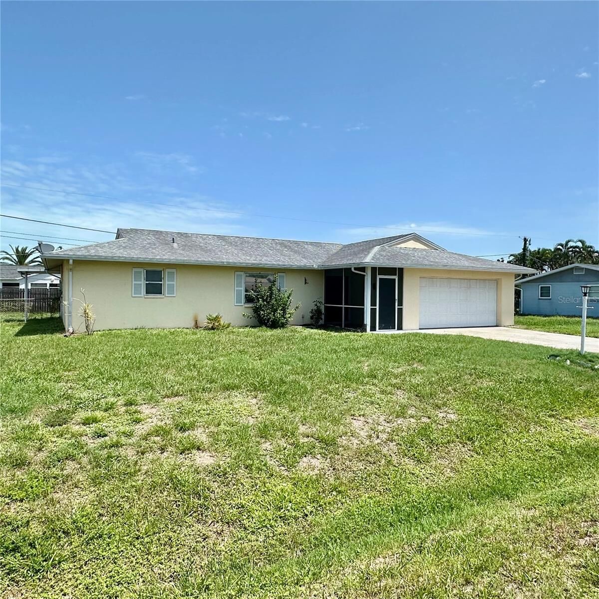 Property Photo: 340 Peary Road FL 34293