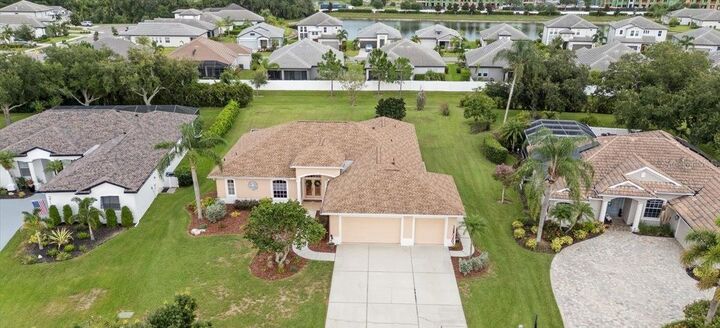 Property Photo: 3710 Little Country Road FL 34219