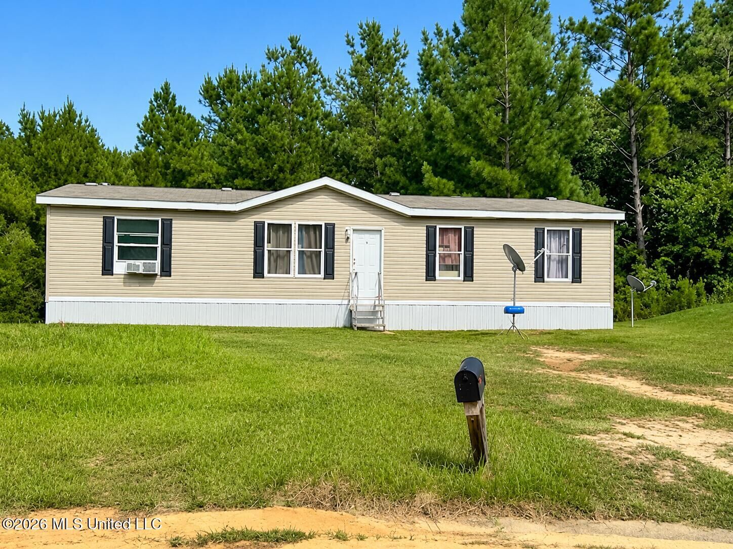 Property Photo:  20 Shady Crk Drive  MS 39561 