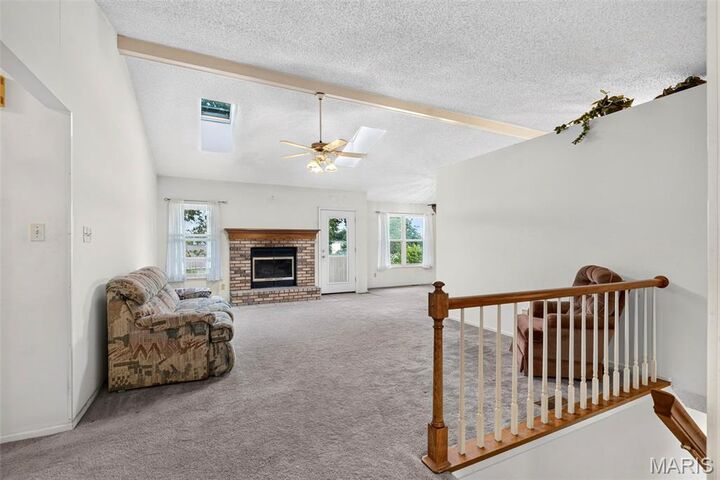 Property Photo: 7 Cornwallis Court MO 63368