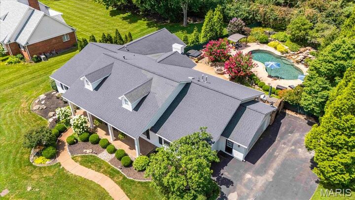 Property Photo: 1831 Camberly Road MO 63131