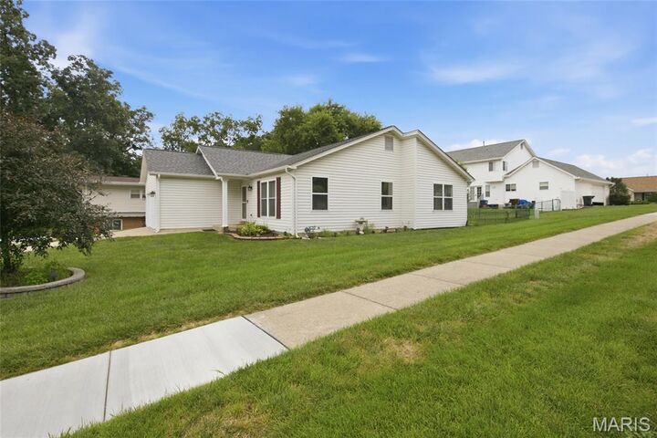 Property Photo:  1476 Schoal Creek Drive  MO 63366 