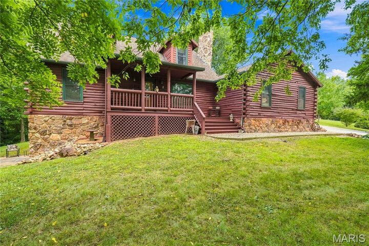 Property Photo: 19501 Coventry Circle MO 63357