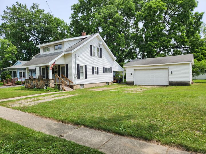 Property Photo:  370 Sigsbee Street  MI 49341 