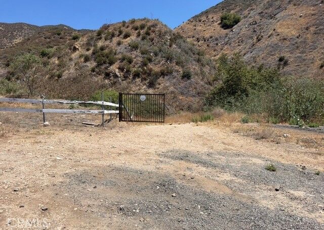 Property Photo:  13912 N Mesa Alta  CA 91342 