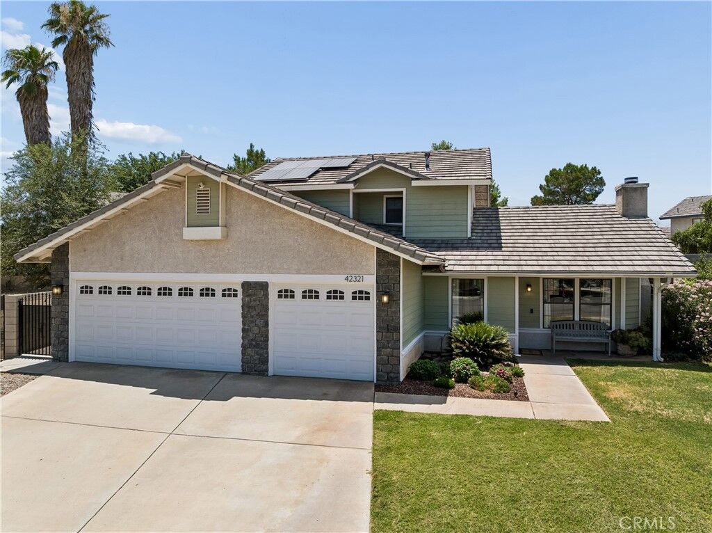 Property Photo:  42321 Blossom  CA 93536 