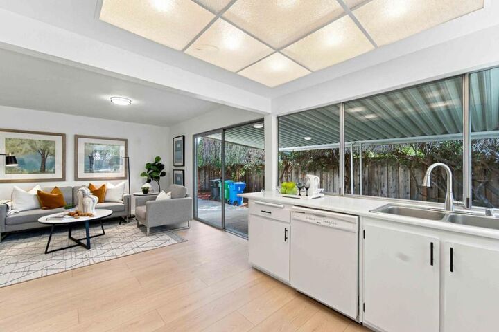 Property Photo: 40692 Ladero Street CA 94539
