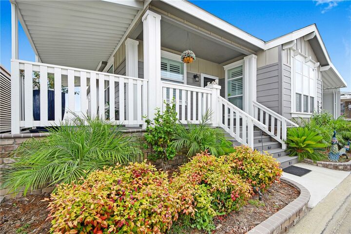 Property Photo: 3800 Bradford 202 CA 91750