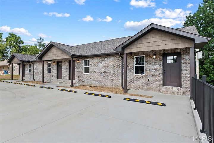 Property Photo: 235 Cedar Circle MO 63755