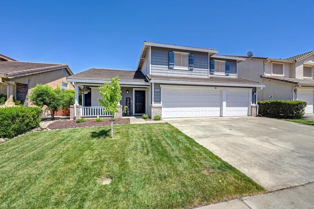 Property Photo: 1385 Pintail Way CA 95648