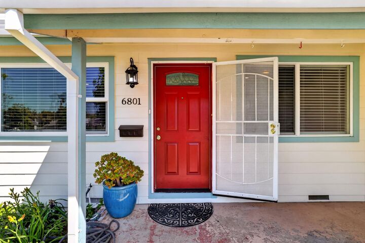 Property Photo: 6801 Anchor Circle CA 95628
