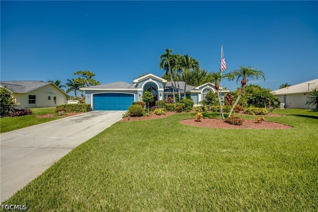 Property Photo:  4600 SW 5th Place  FL 33914 