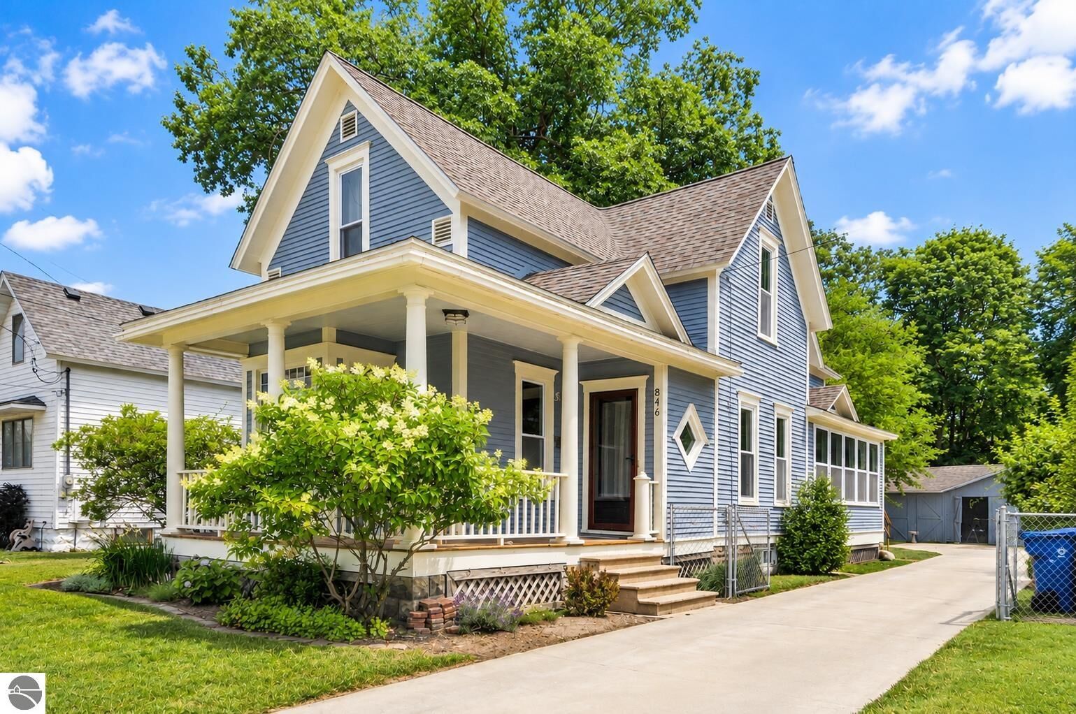 Property Photo:  846 Farrar Street  MI 49601 