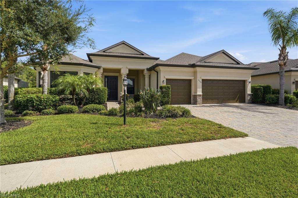 Property Photo: 14189 Mindello Dr FL 33905
