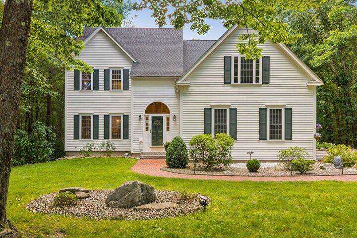 Property Photo:  14 Whittier Drive  NH 03304 