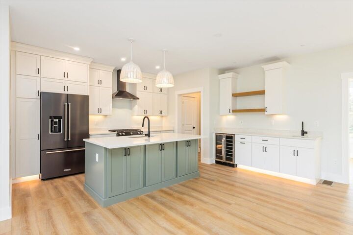 Property Photo:  64 Roberts Drive  NH 03452 