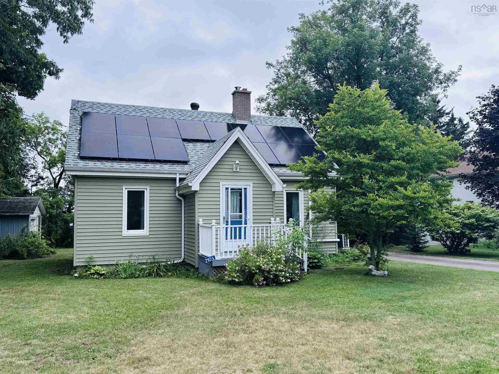 Property Photo: 2105 Highway 2 NS B0N 1Y0