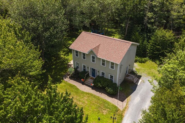 Property Photo: 155 Royal Dornoch Drive NS B4B 1X4