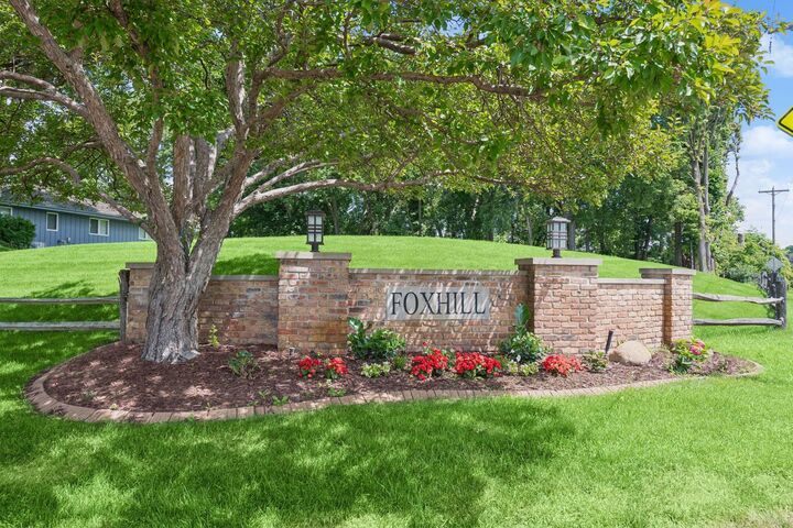 Property Photo:  1155 Heritage Lane  MN 55391 