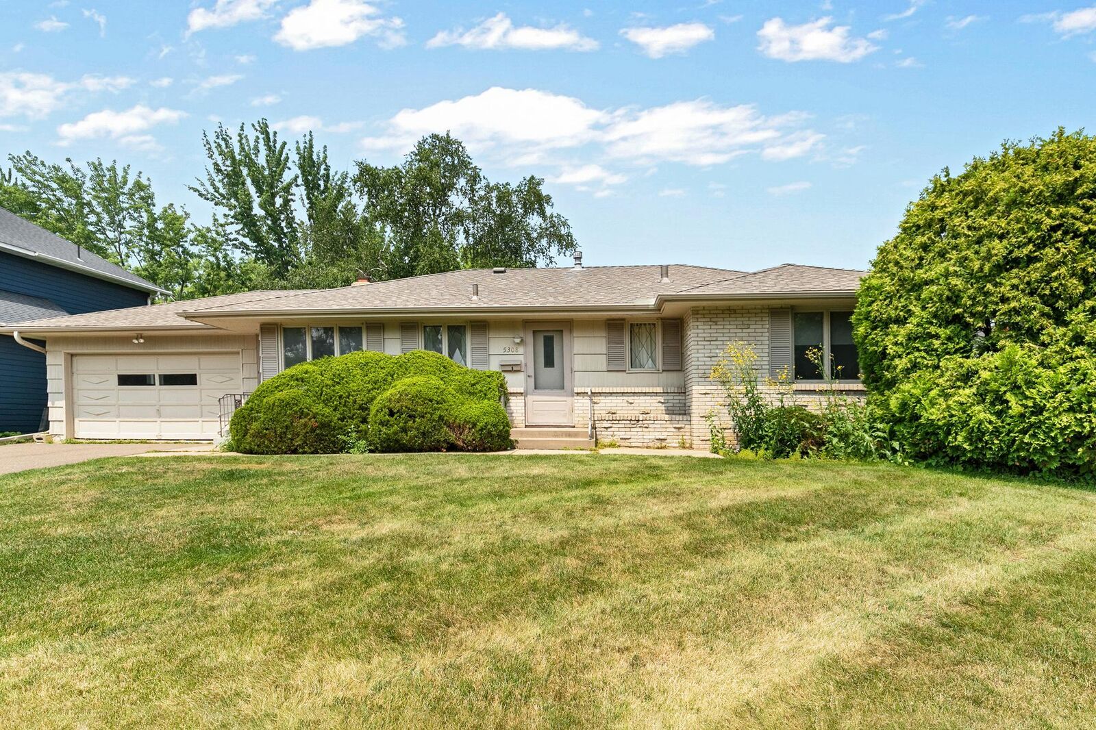 Property Photo: 5308 Forslin Drive MN 55436